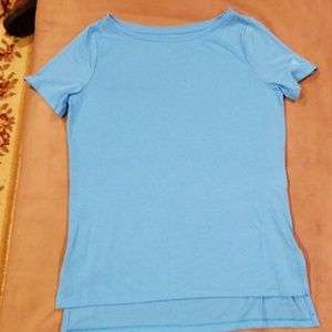 Under Armour tshirt